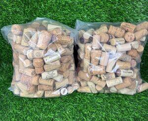 411 Used Wine Corks Bulk Lot Assorted Natural Synthetic Crafts Wedding Decor DIY